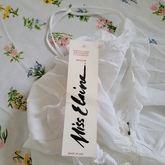 Vintage floor length nightgown - Picture 4 of 12